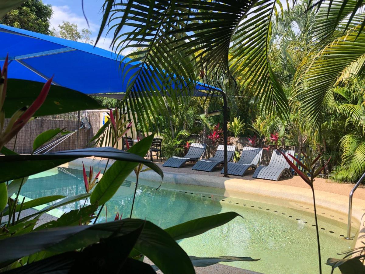 Tropical Palms Resort & 4Wd Hire Picnic Bay Exterior photo